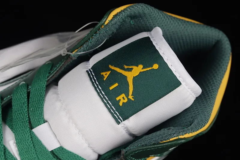 All categories Air Jordan Jordan series basketball shoes Air Jordan 1 Mid Air Jordan 1 Mid "Green Yellow" AJ1 Joe 1 white green yellow Seattle Supersonics 554724-371